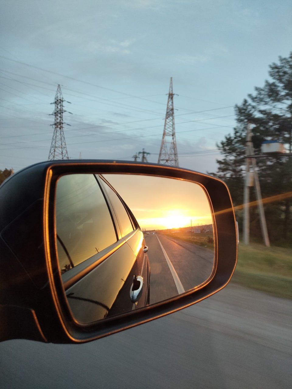 Вот уже 2 месяц подряд мы с женой по понедельникам делаем себе выходной: