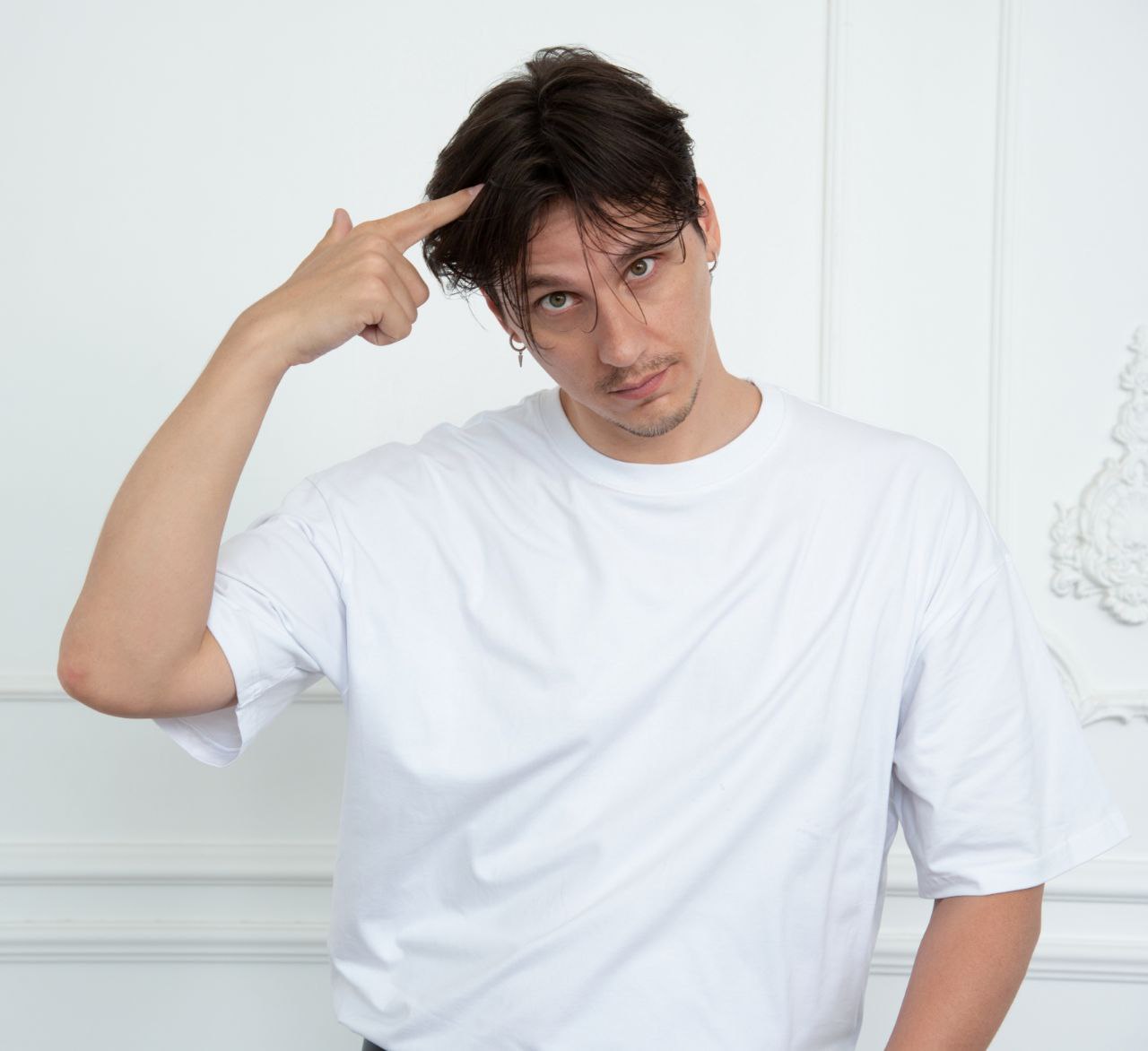 Сегодня день снятия розовых очков. Кто-то сделает это и в его жизни начнутся позитивные перемены: