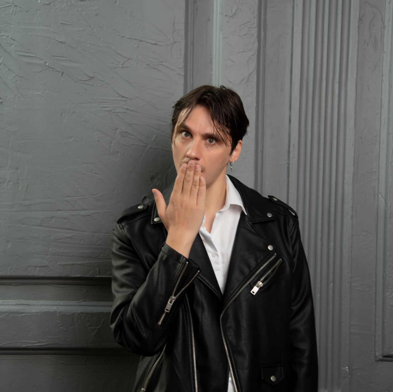 Сначала острый сюжет, потом голос автора!