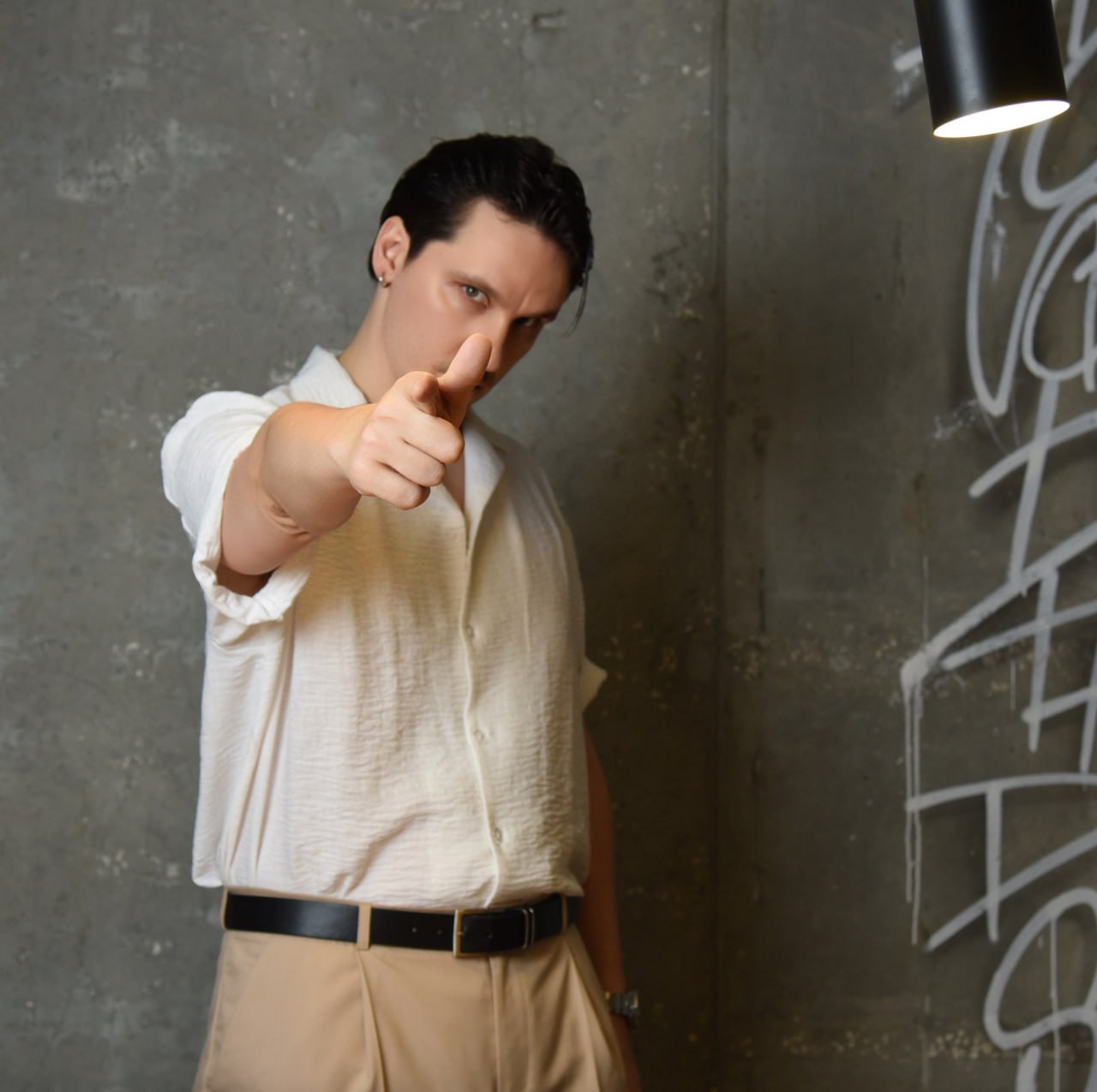 Теперь поговорим про официальную рекламу: