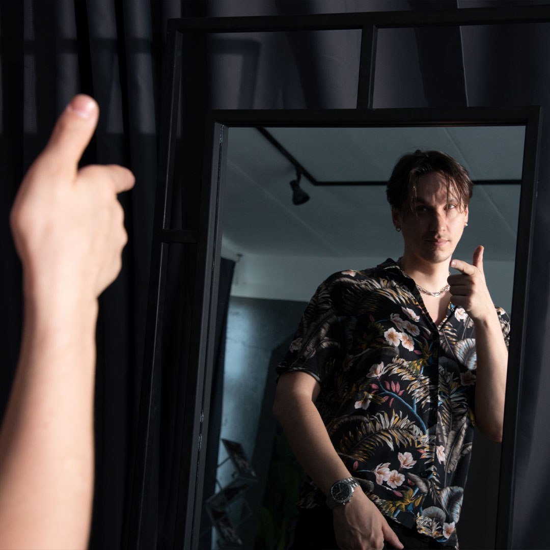 При этом хрен с ним с тяжелым днём...